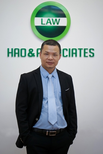 Luật sư Hoàng Thế Nhiên